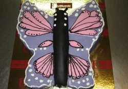 Tort w kształcie motylka