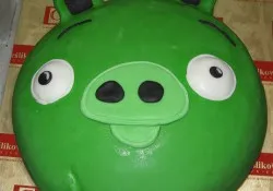 Tort w kształcie Świni z Angry Birds