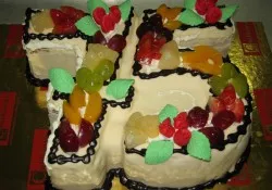 Tort na 75 urodziny