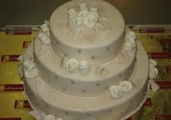 Tort e piętrowy na chrzest