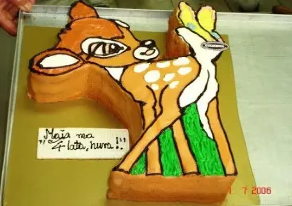 Tort w kształcie sarenki