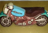 Tort w kształcie motoru