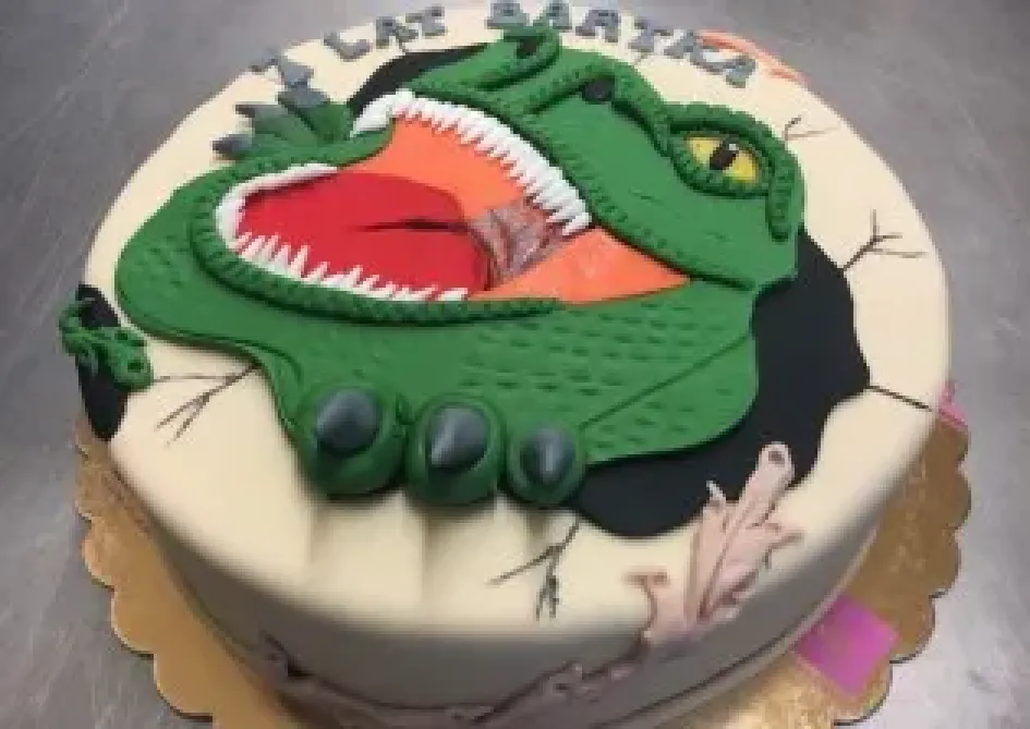Tort z dinozaurem