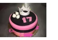 Tort na 17 urodziny