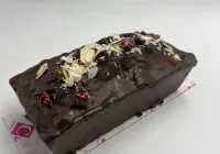 PIERNIK Z BAKALIAMI NA MIODZIE NATURALNYM