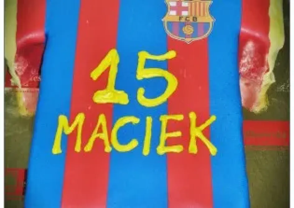 Tort w kształcie koszulki FC Barcelona
