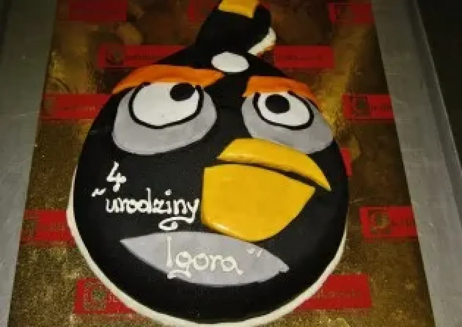 Tort w kształcie Bomby z Angry Birds